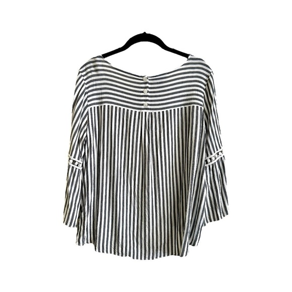 ALYX, WOMENS STRIPE TOP IN BLACK & WHITE. 3/4 SLEEVE, HI-LOW HEM. SIZEL - Picture 4 of 7
